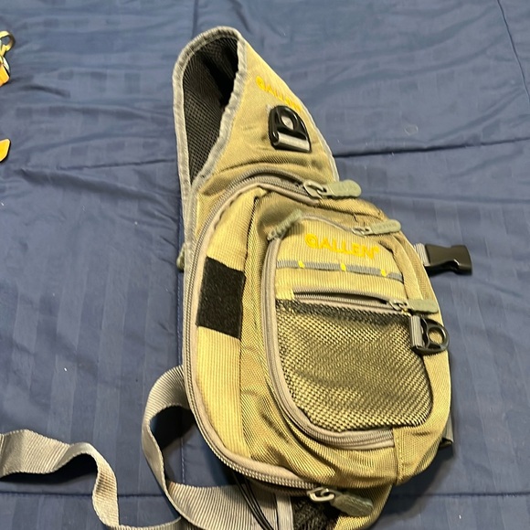 Small backpack - Picture 1 of 3